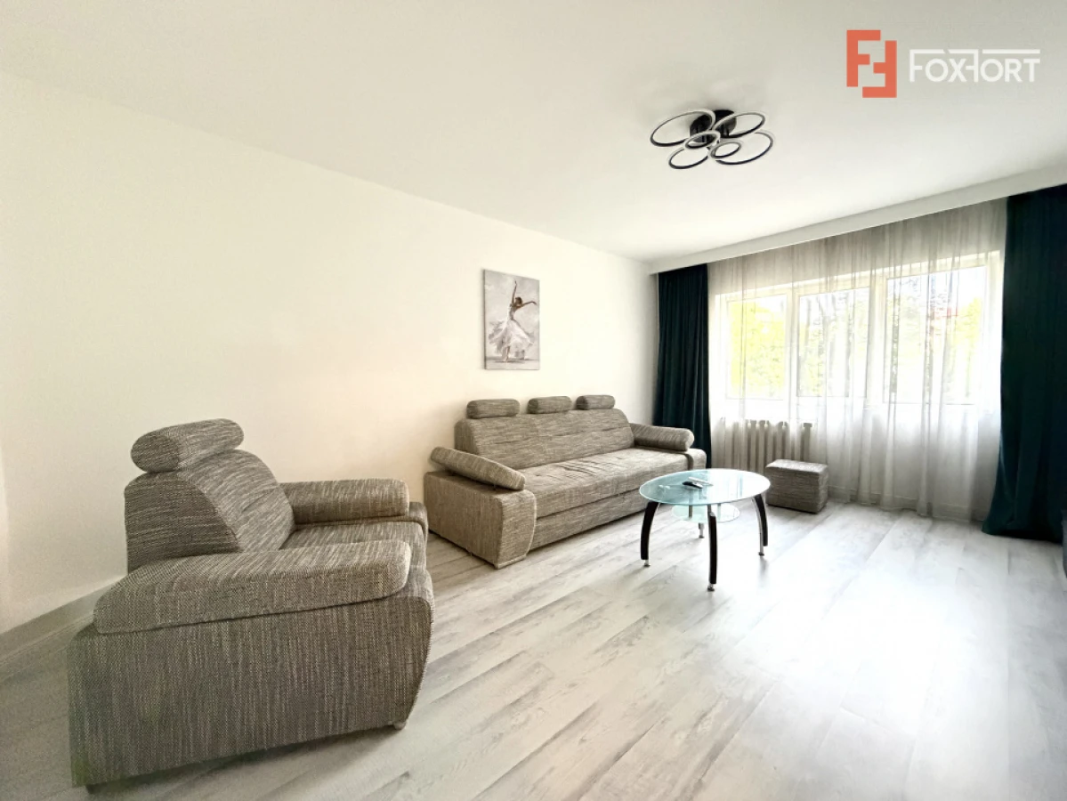 Apartament cu 3 camere + dressing, 79 mp, in zona Aradului - Piata Verde - 1