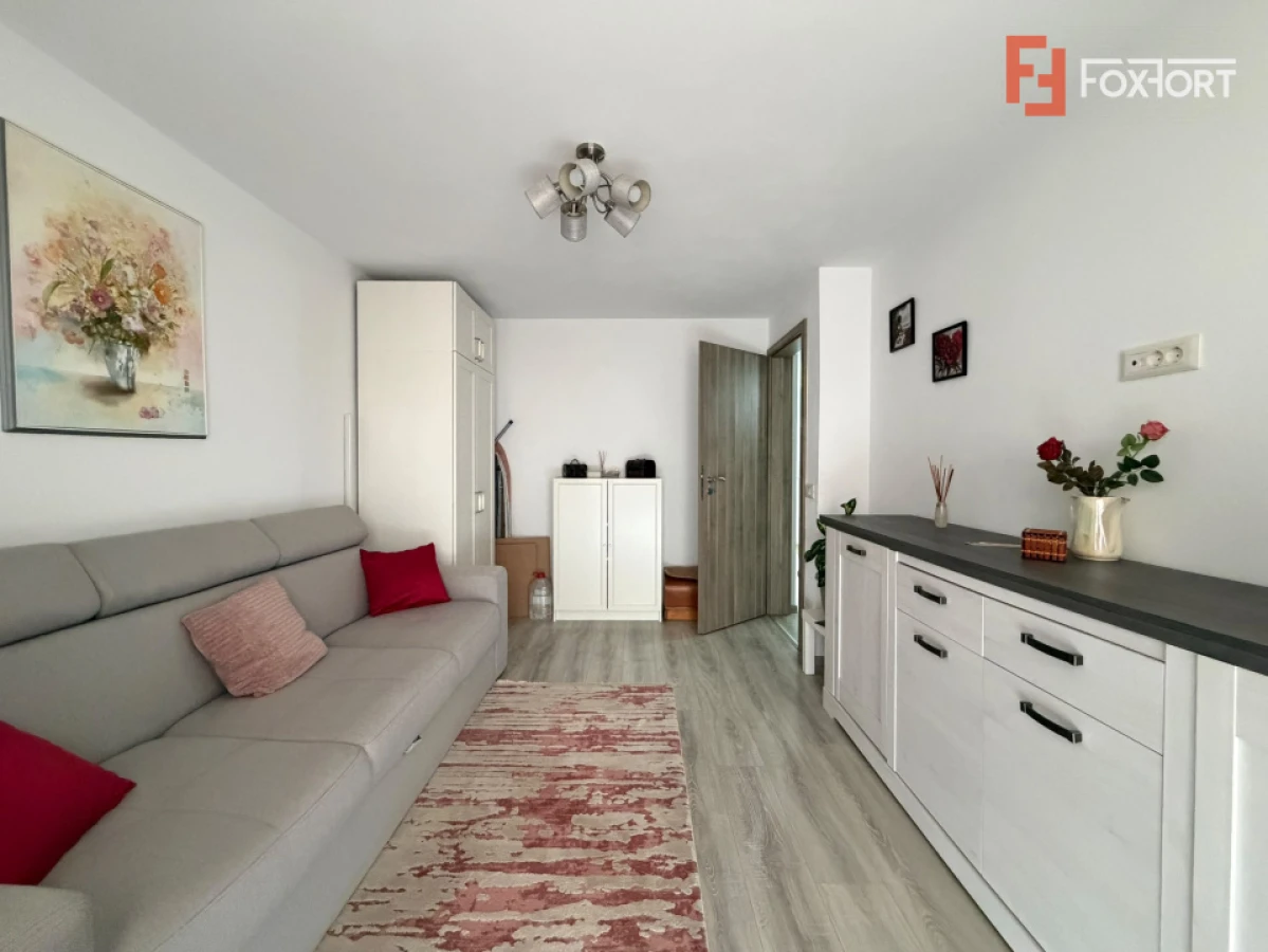 COMISION 0% Triplex de vanzare complet mobilat si utilat - Sanandrei - 9