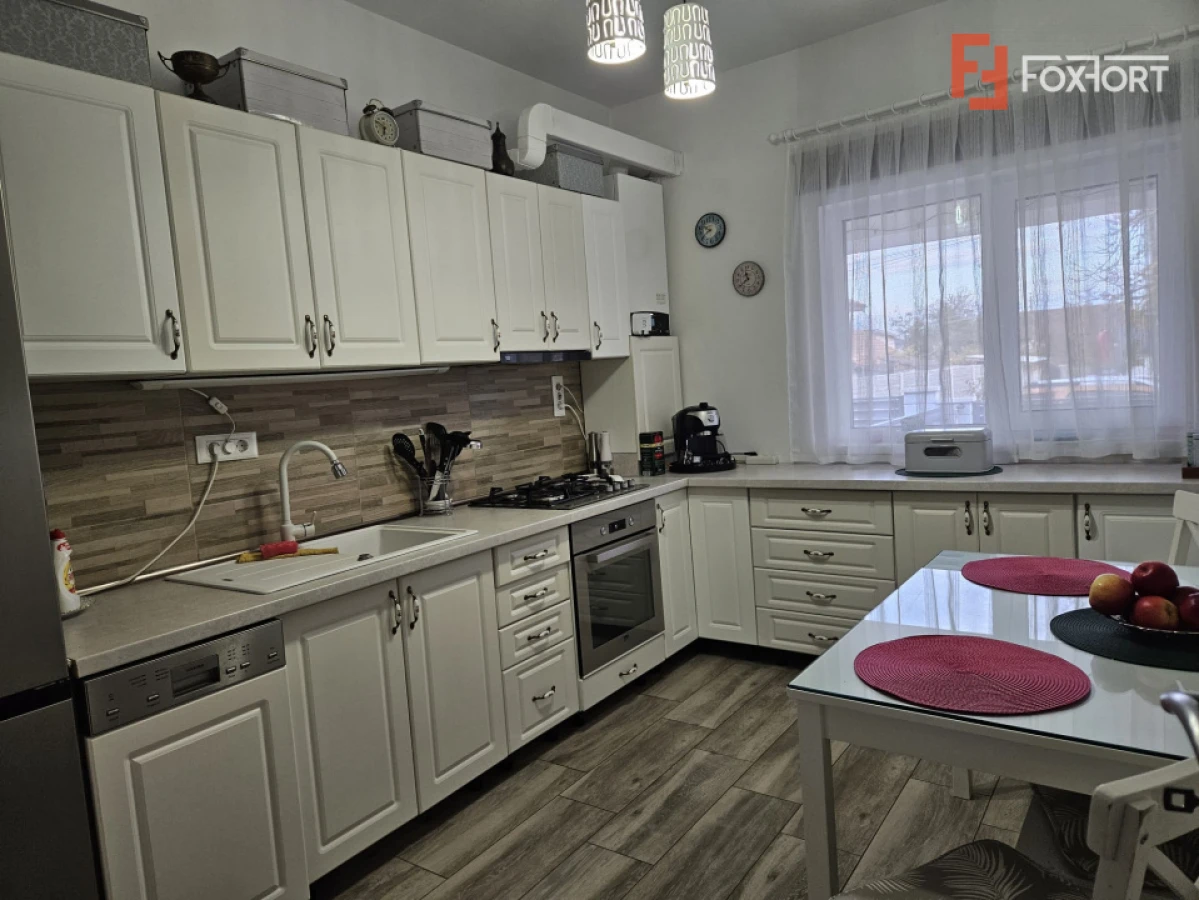 COMISION 0% Triplex de vanzare complet mobilat si utilat - Sanandrei - 4