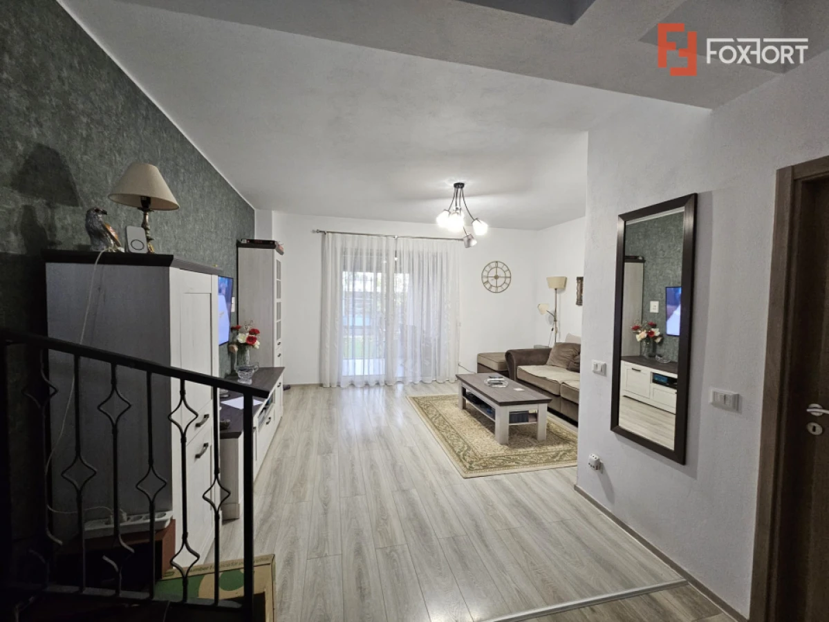 COMISION 0% Triplex de vanzare complet mobilat si utilat - Sanandrei - 1