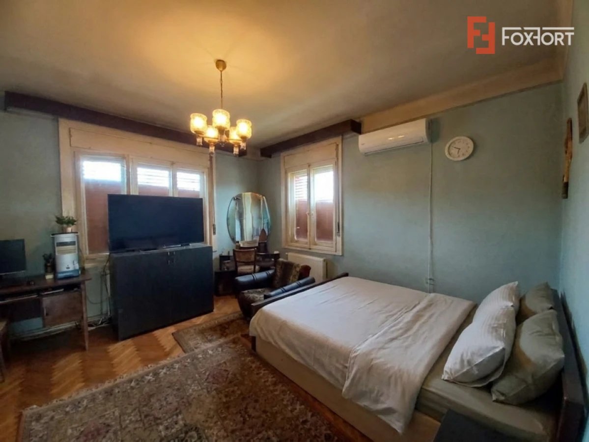 Casa individuala cu 5 camere si teren de 337 mp - zona Crisan - 3