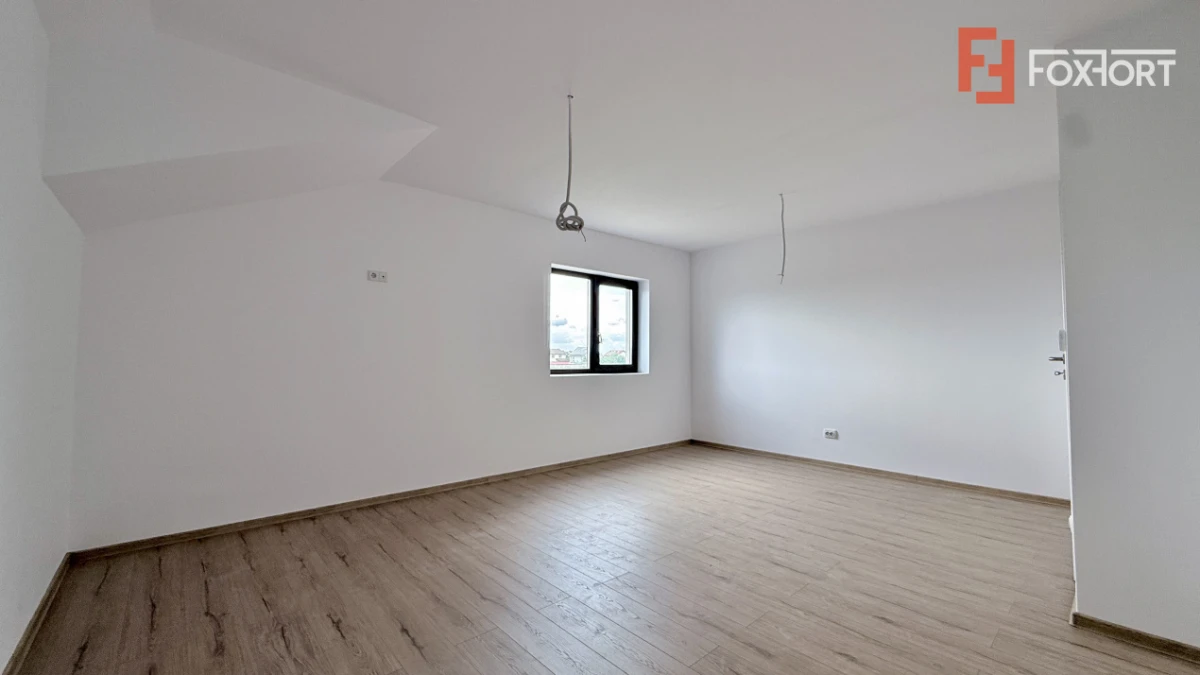 Duplex de vanzare, 4 camere Mosnita - Drumul Boilor - 9