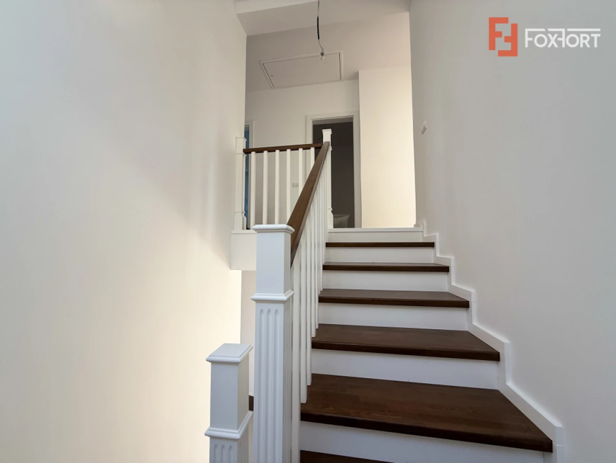 Duplex cu 442 mp teren | Dumbravita | Terase din travertin | Scara lemn masiv - 6