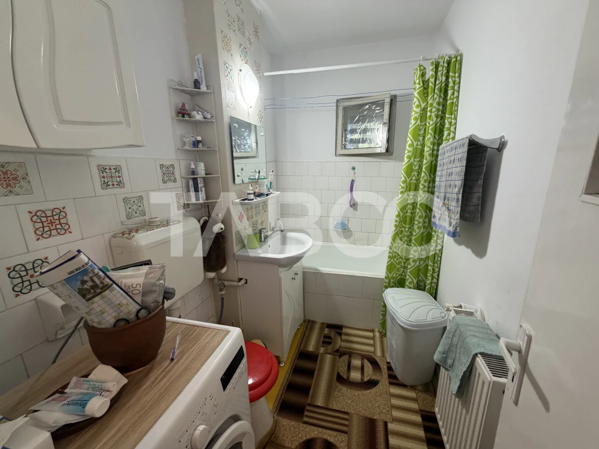 Apartament decomandat 3 camere 2 bai complet mobilat utilat etaj 3 - 8