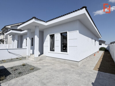 Duplex de vanzare, pe parter 3 camere -Drumul Boilor -Mosnita
