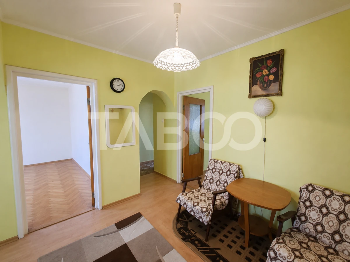 Apartament decomandat vanzare3 camere 66 mpu pivnita Mihai Viteazul - 4