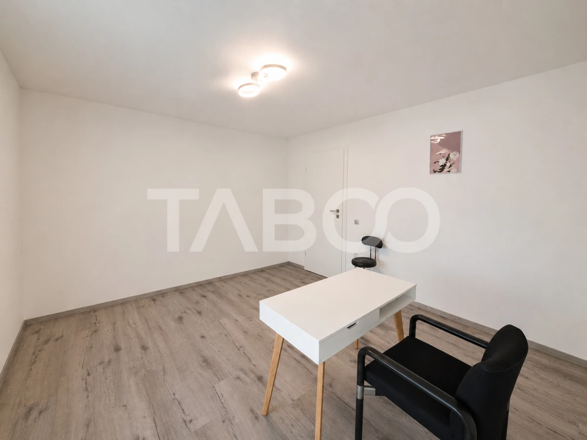 Spatiu birouri de inchiriat 2 camere si receptie zona Strand - 2