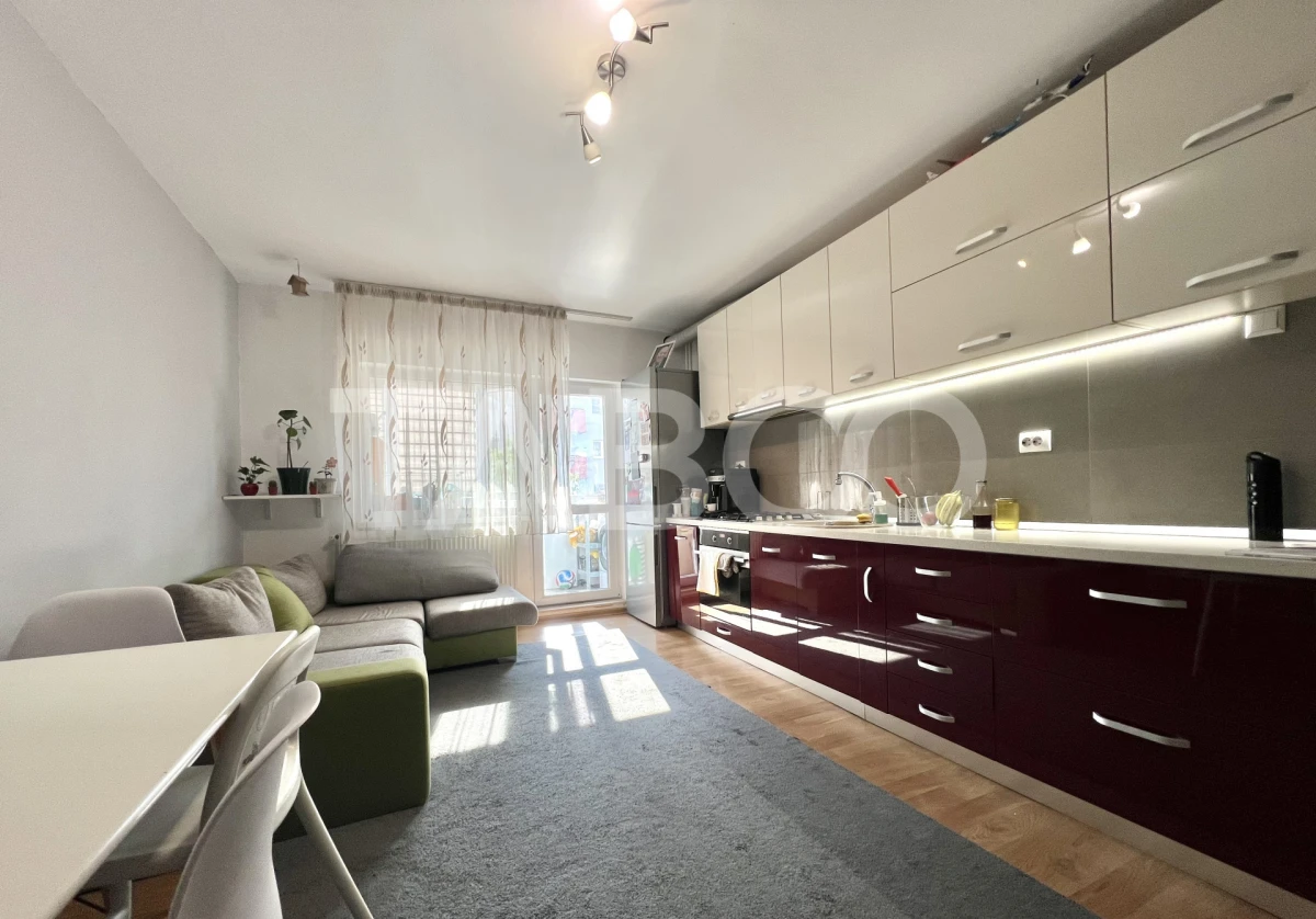 Apartament de vanzare 2 camere in Cartierul Marasti decomandat - 1