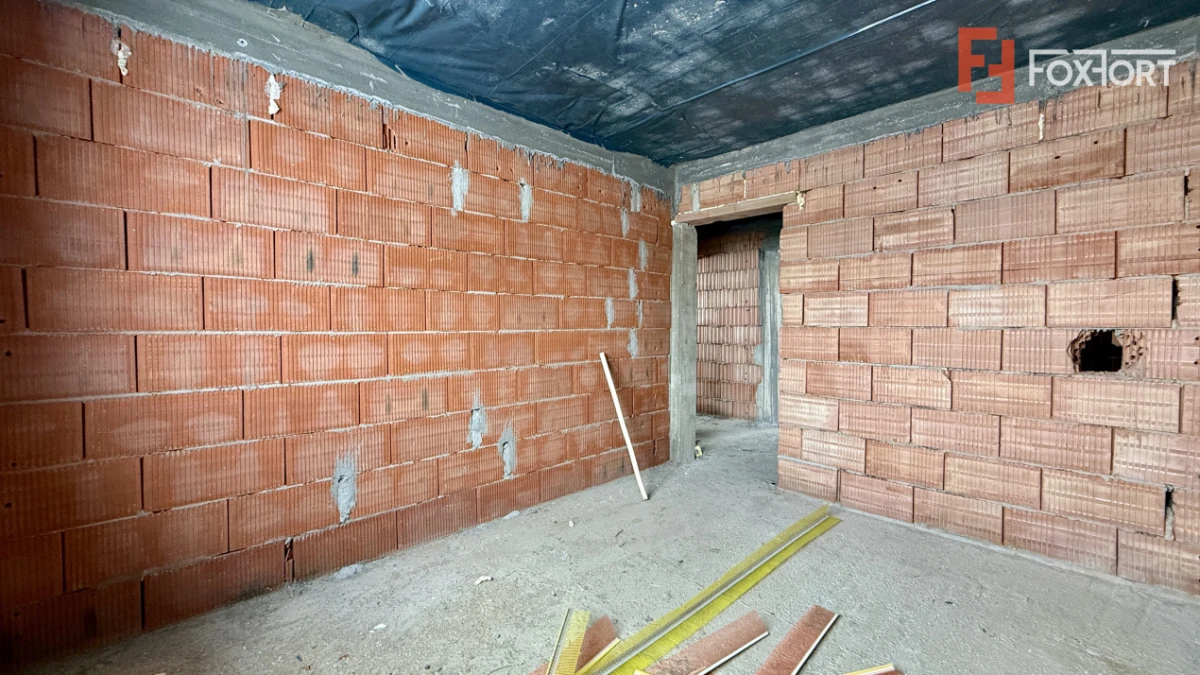 Duplex cu garaj, 4 camere si 350 mp teren - Mosnita Noua - 9