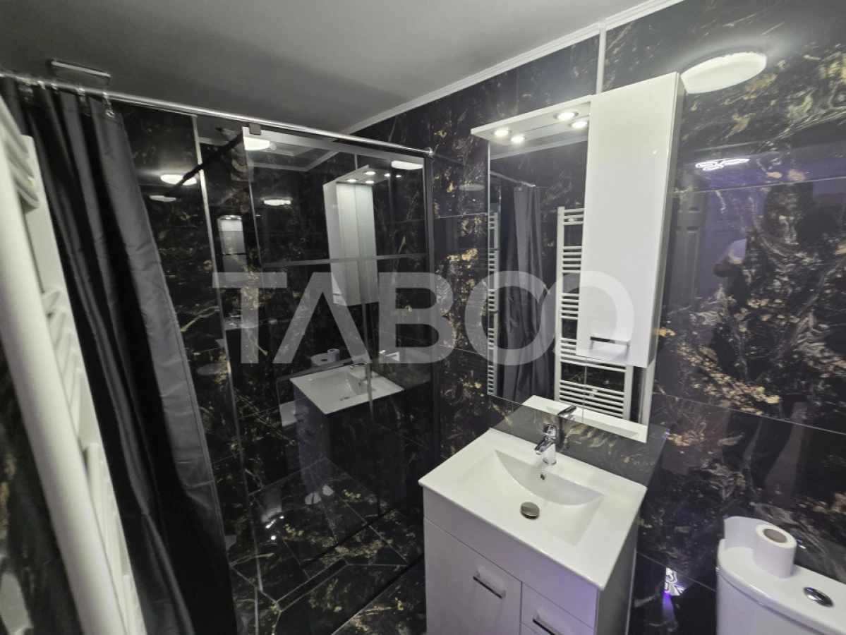 Apartament de vanzare 3 camere 2 bai Centrul Istoric Sibiu Comision 0 - 3