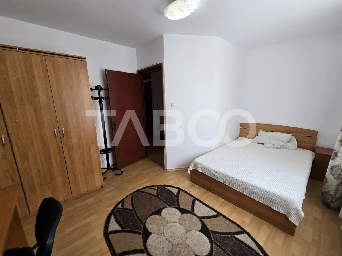 Apartament 2 camere de vanzare decomandat 52 mpu etaj 3 Terezian Sibiu - 4