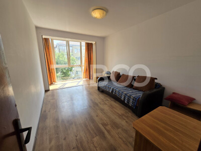 Apartament 2 camere de vanzare decomandat 52 mpu etaj 3 Terezian Sibiu