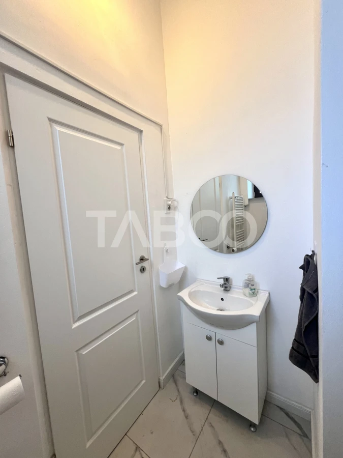 Apartament cu 3 camere si terasa de 14 mp de vanzare in zona Centrala - 9