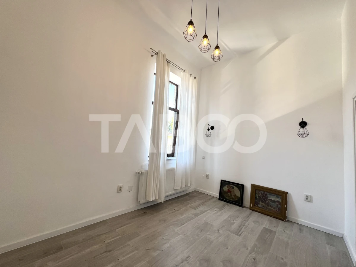 Apartament cu 3 camere si terasa de 14 mp de vanzare in zona Centrala - 5