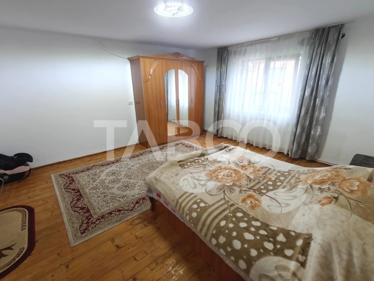 Casa cu 4 camere singur in curte de vanzare in Sibiu - zona linistita - 9