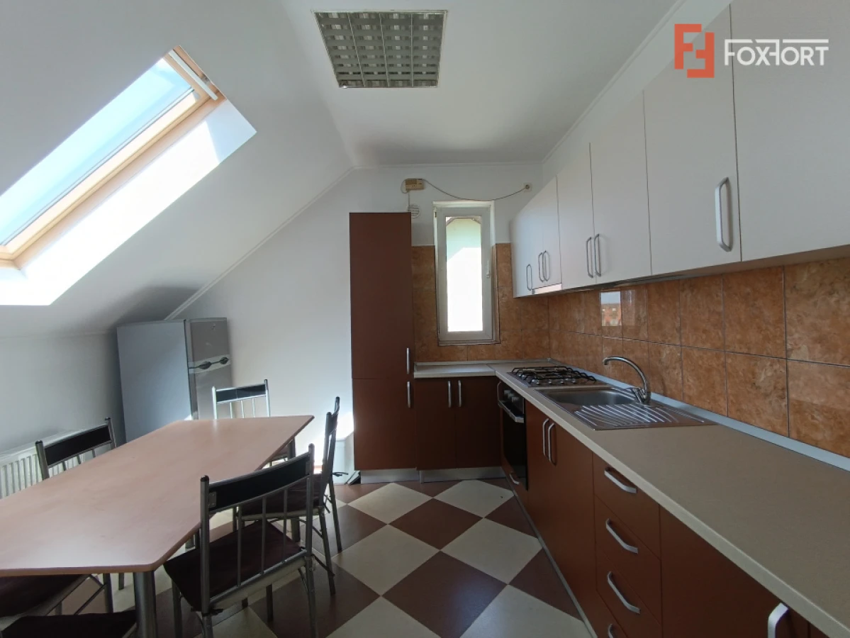 COMISION 0 % Apartament 2 camere 66 mp cu 86 mp gradina, la vila - V9907 - 5