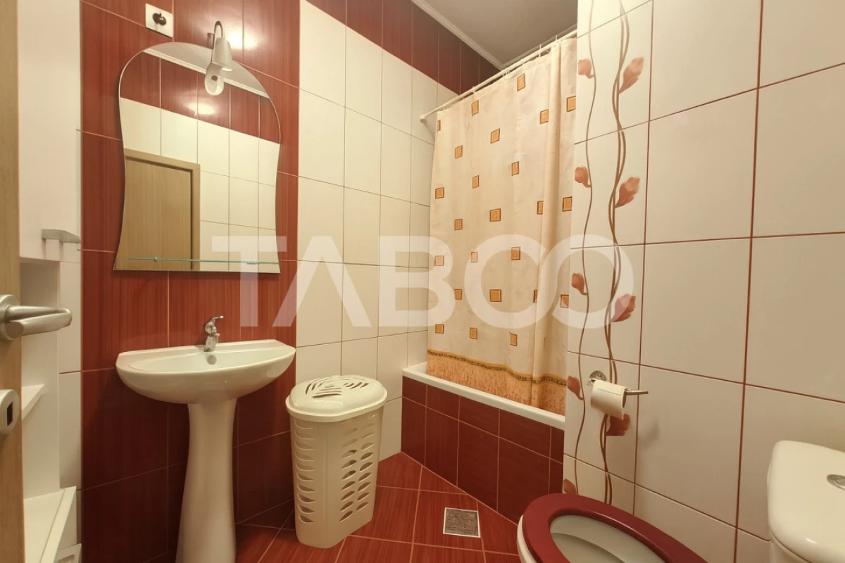 Apartament de vanzare 3 camere 2 bai etaj 1 zona Brana Selimbar - 9