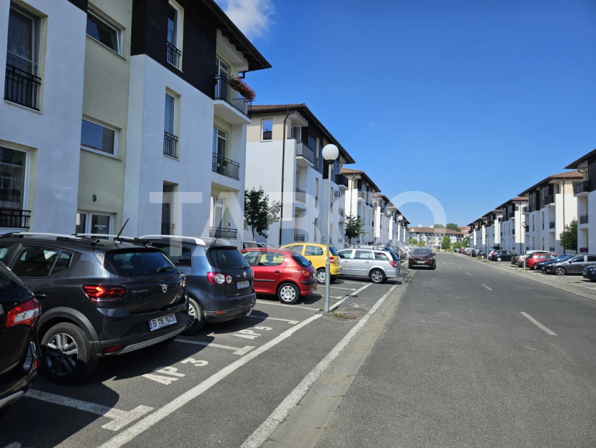 Apartament de vanzare 3 camere 2 bai etaj 1 zona Brana Selimbar - 1