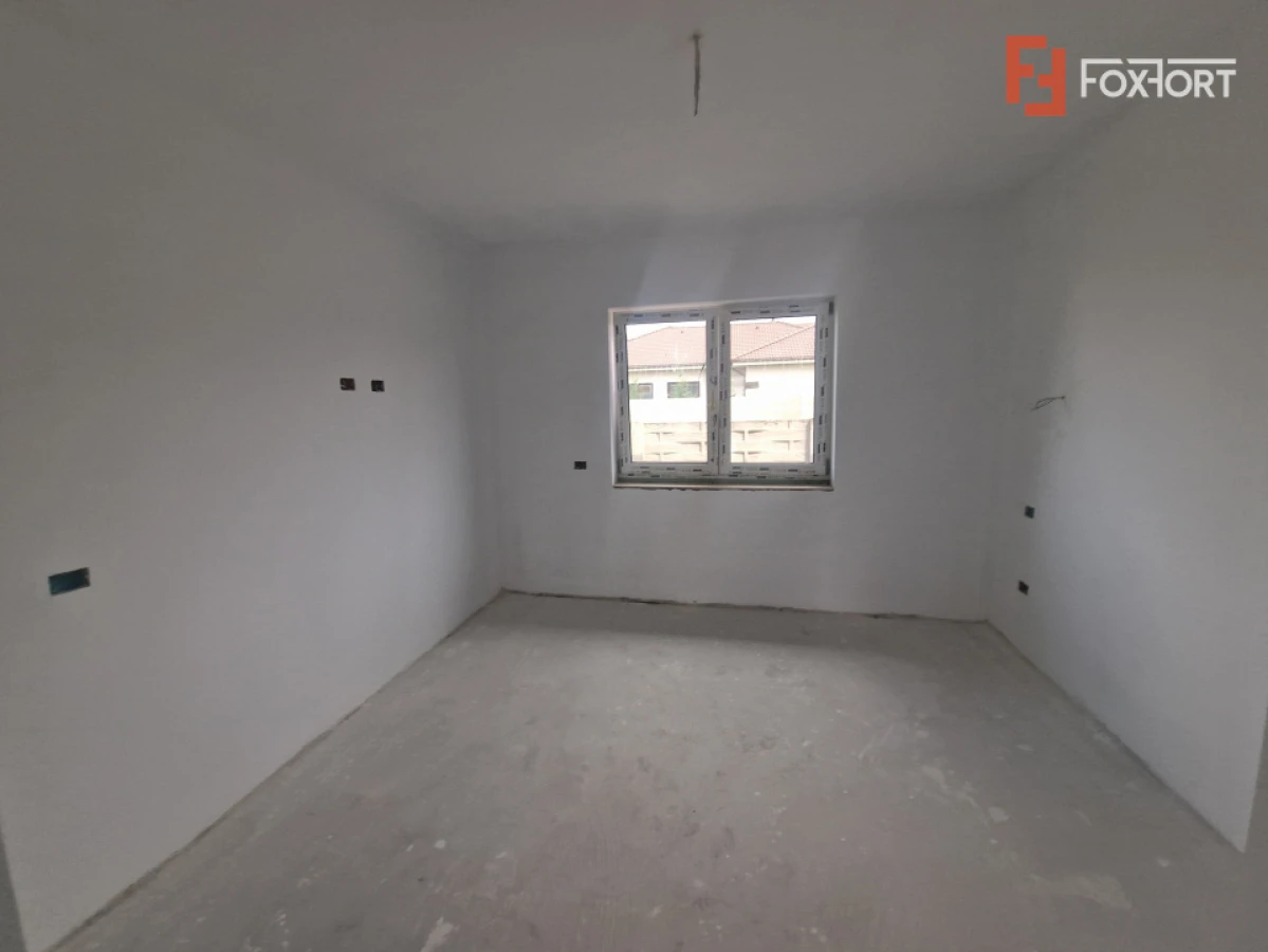 Duplex de vanzare cu 4 camere, cartier Europa, Mosnita Noua - 2