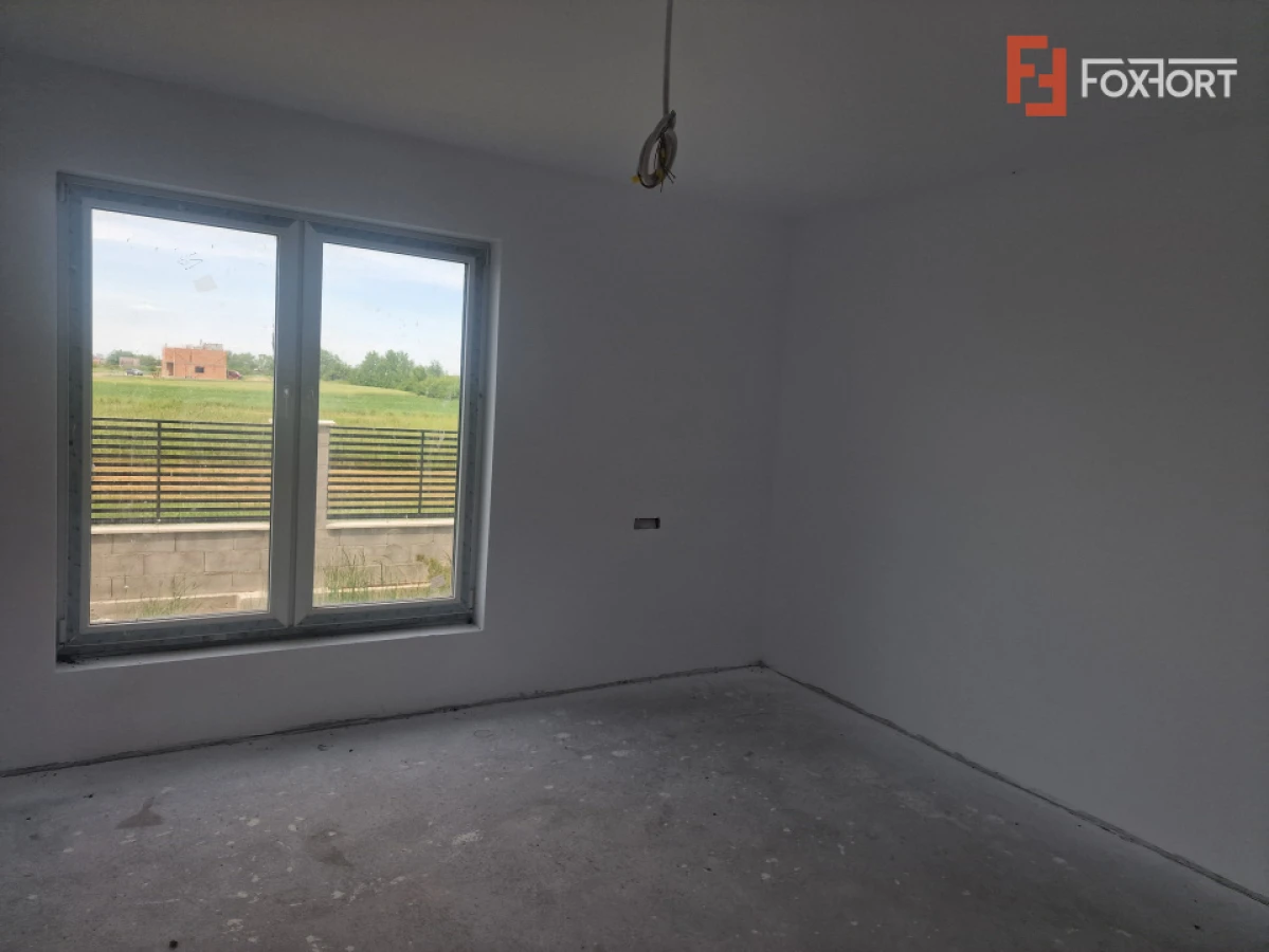 Casa cu 5 camere, 617 mp teren, Mosnita Veche - 4