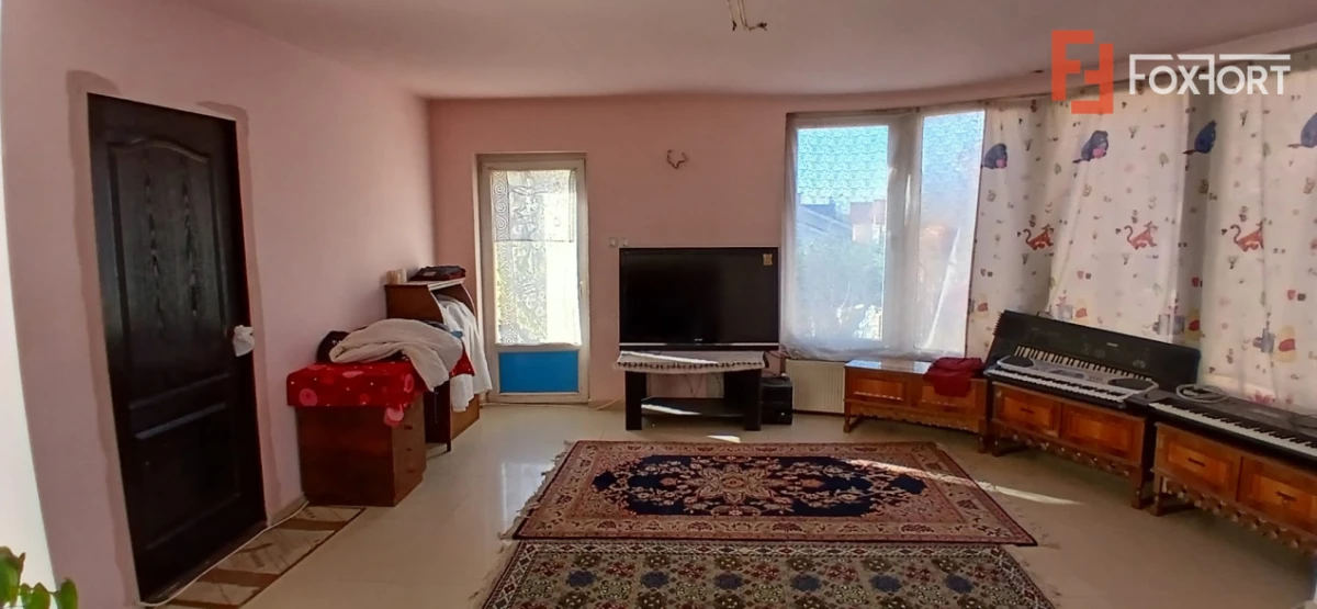 Pensiune de vanzare cu 14 camere, zona Mehala - 1