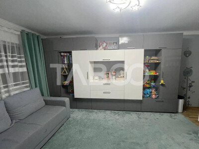 Apartament cu 2 camere decomandate de vanzare in Grigorescu cu boxa