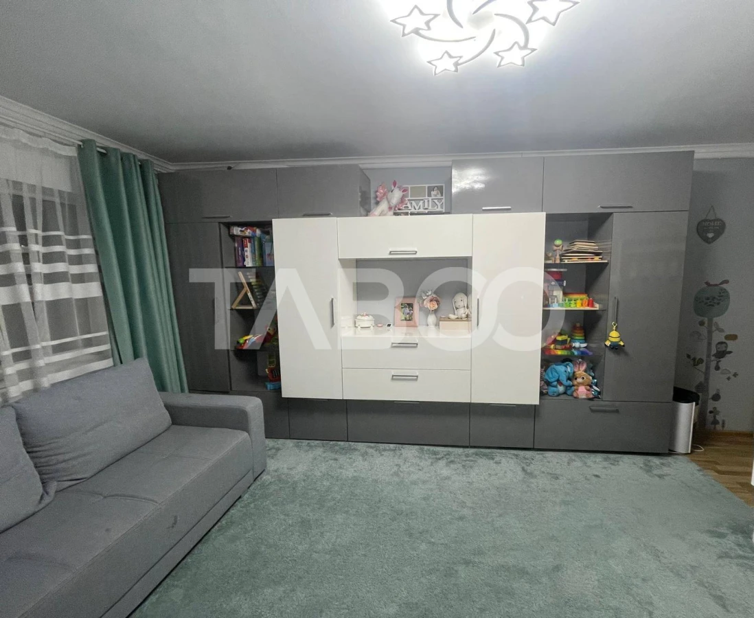 Apartament cu 2 camere decomandate de vanzare in Grigorescu cu boxa - 1
