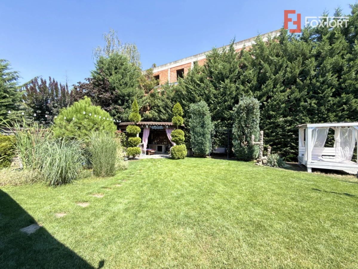 COMISION 0% | 5 camere | 160 mp utili | 617 mp teren | Giroc - 2