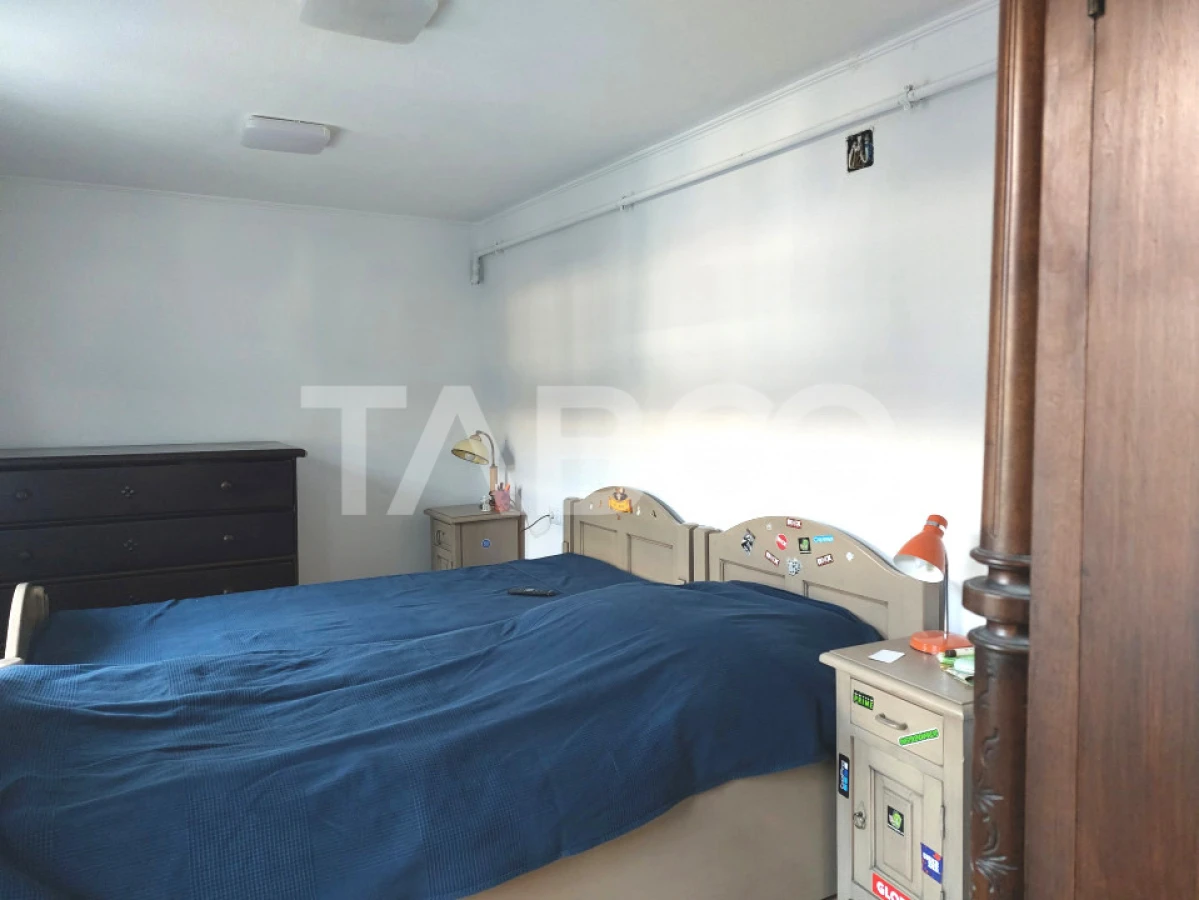 Apartament de vanzare 105 mp 3 camere curte 340 mp in acte Cisnadie - 5