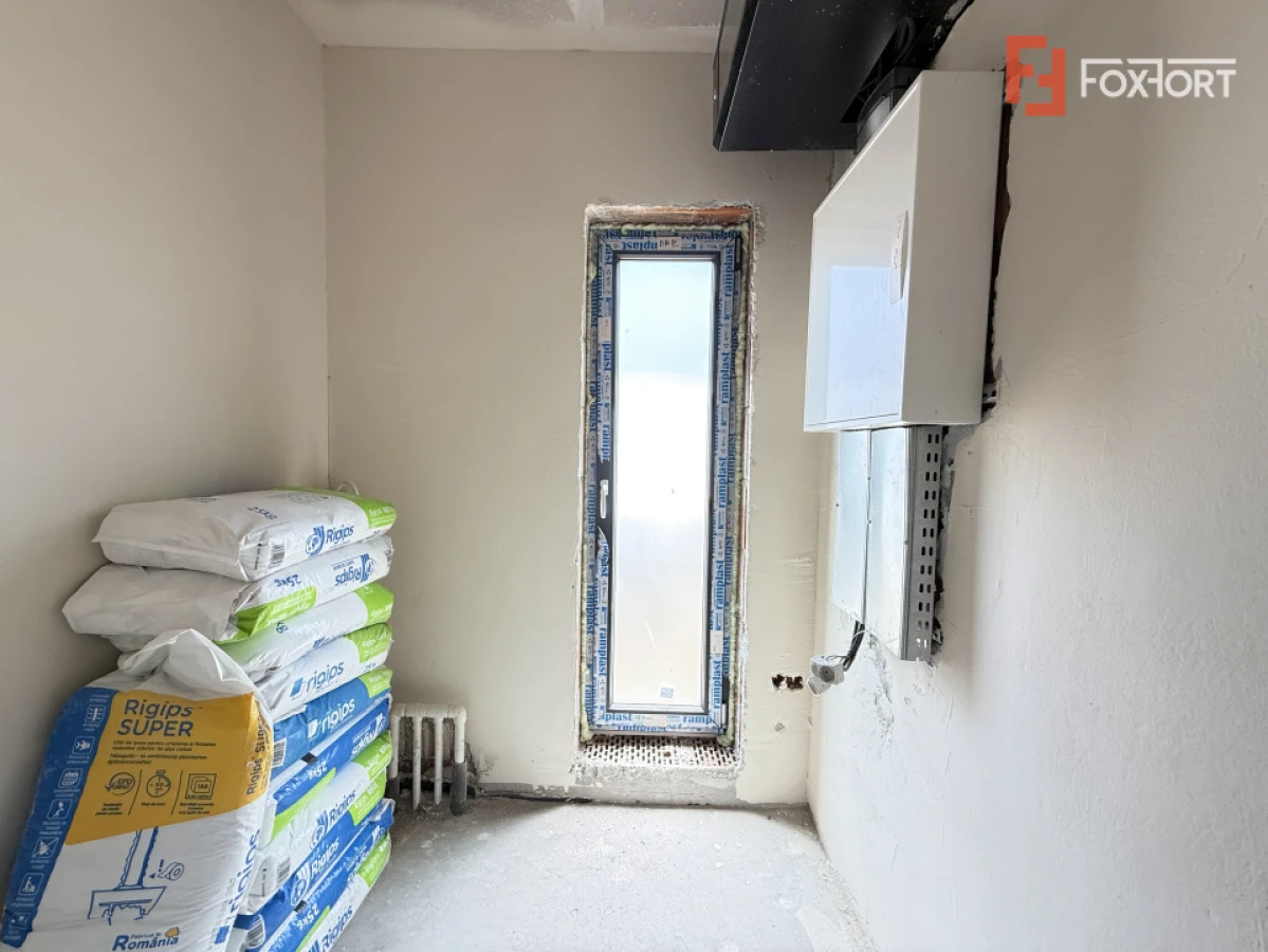 Duplex cu 3 camere si teren de 247 mp de vanzare in localitatea Sacalaz - 10