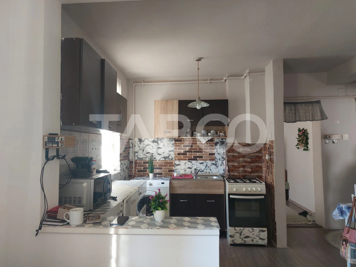 Comision 0% Apartament 3 camere 43 mpu etaj 1 Piata Noua Cisnadie - 5