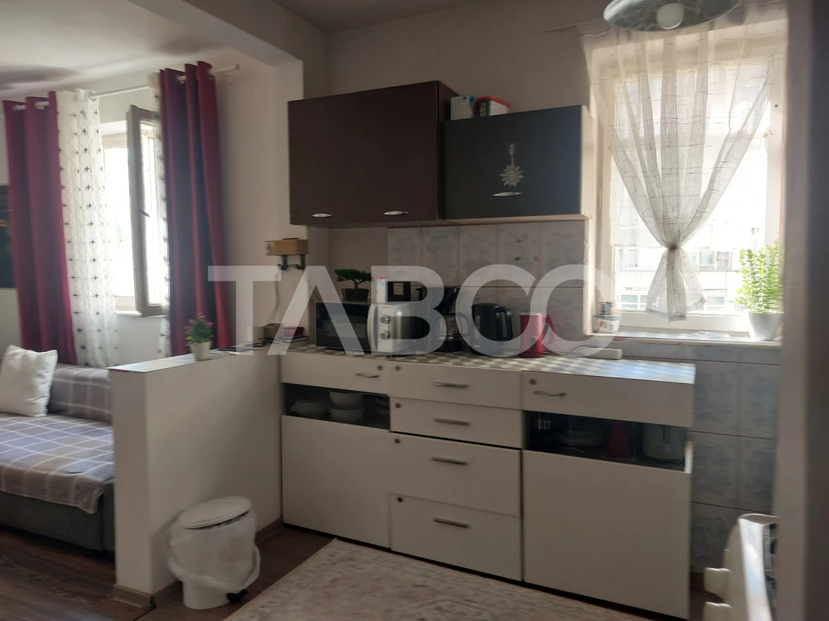 Comision 0% Apartament 3 camere 43 mpu etaj 1 Piata Noua Cisnadie - 4