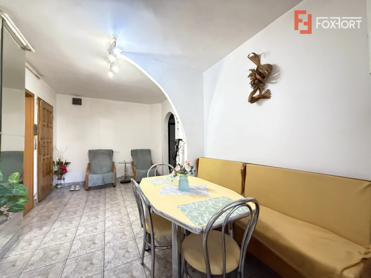 Apartament cu 3 camere, 68 mp, etaj 3, de vanzare in zona Torontalului - 9