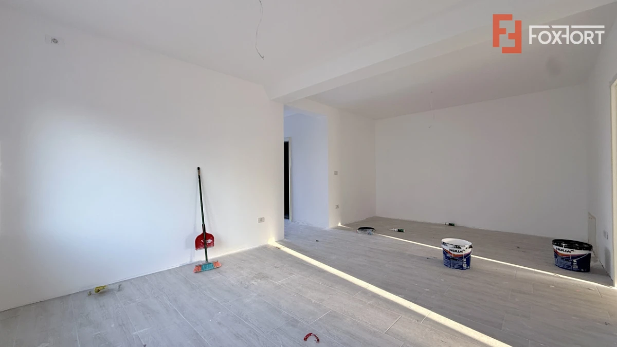 Duplex de vanzare, 3 camere pe parter + pod - Mosnita Veche - 5