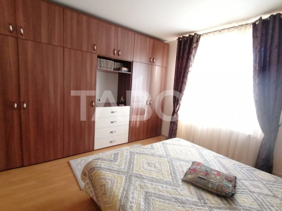 Casa individuala 6 camere de vanzare 250 mpu 361 mp teren zona Lupeni - 2