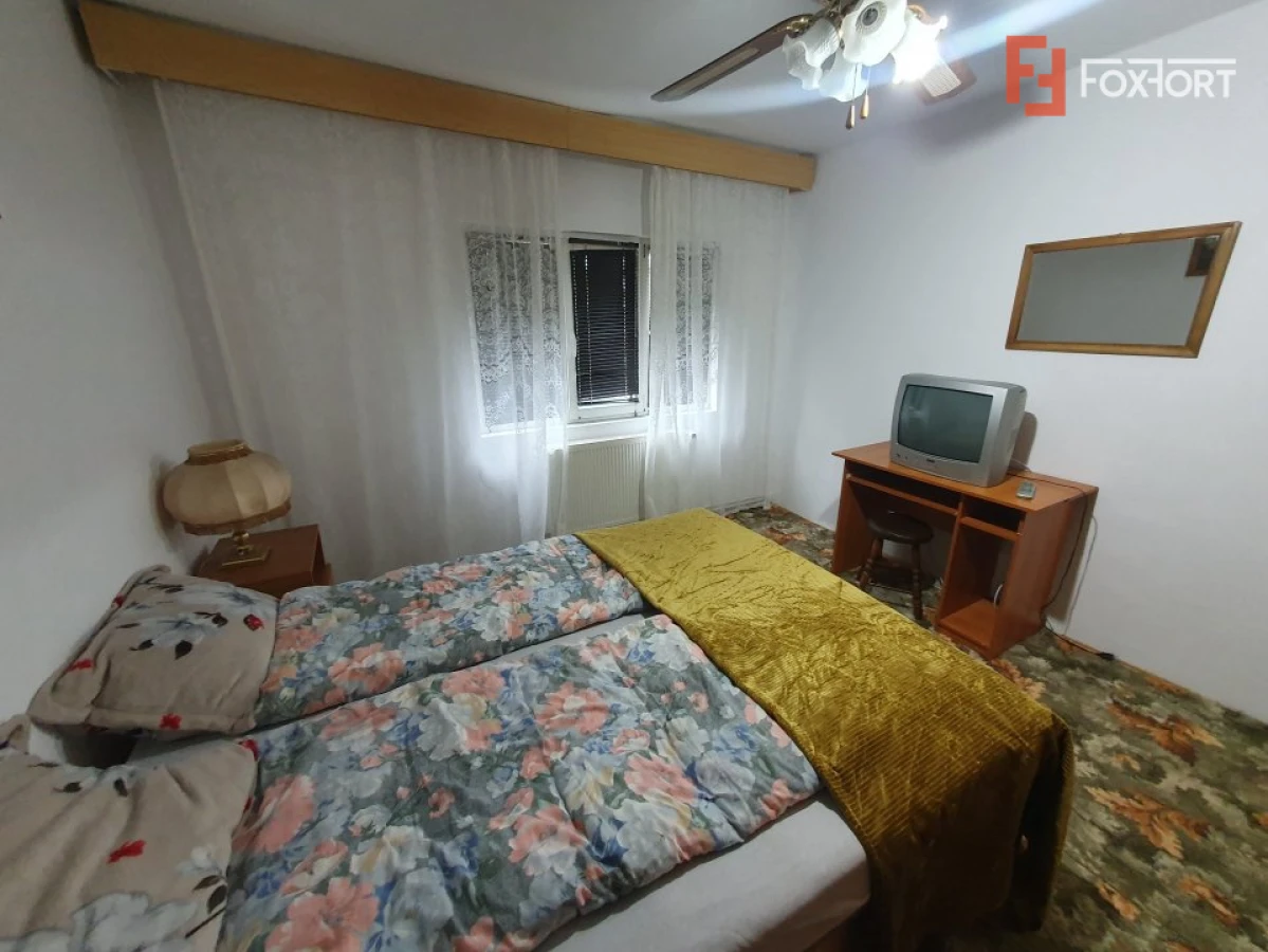 Apartament 3 camere decomandat, etaj 1, Shopping City - 10