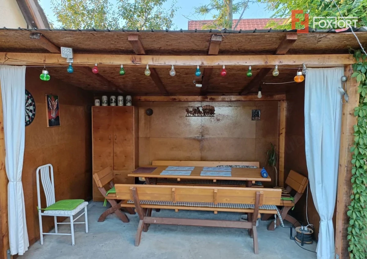 Casa individuala cu 3 camere si teren de 1094 mp - Izvin - 6
