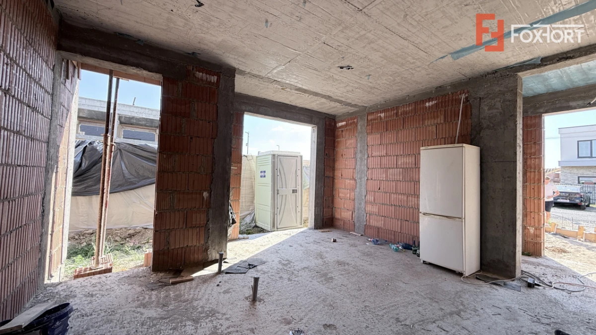Duplex de vanzare, 5 camere despartit prin camera tehnica - Mosnita Noua - 8