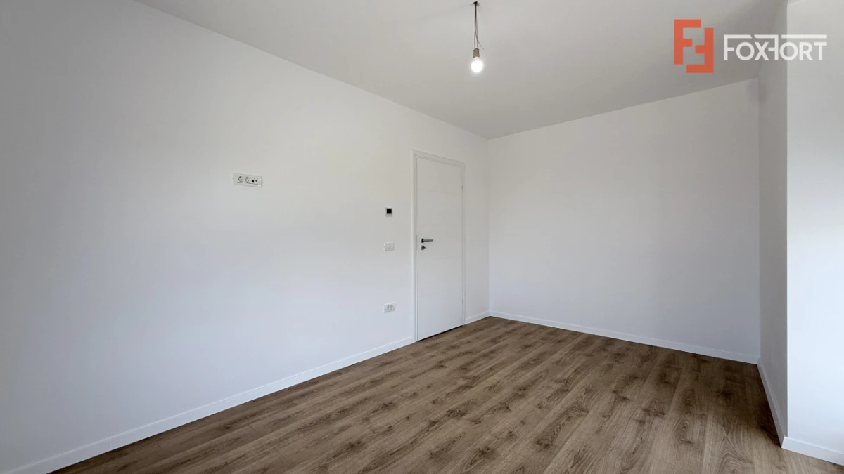 Comision % Duplex de vanzare 5 camere, cu toate utilitatile - Mosnita - 9