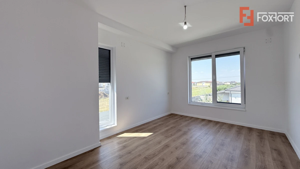 Comision % Duplex de vanzare 5 camere, cu toate utilitatile - Mosnita - 8