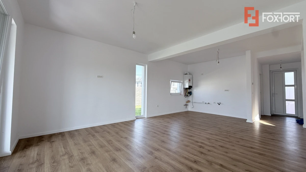 Comision % Duplex de vanzare 5 camere, cu toate utilitatile - Mosnita - 4