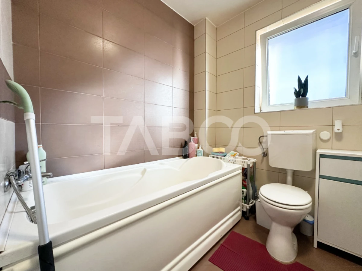 Apartament cu 2 camere decomandate etaj 1 cartier Intre Lacuri - 7