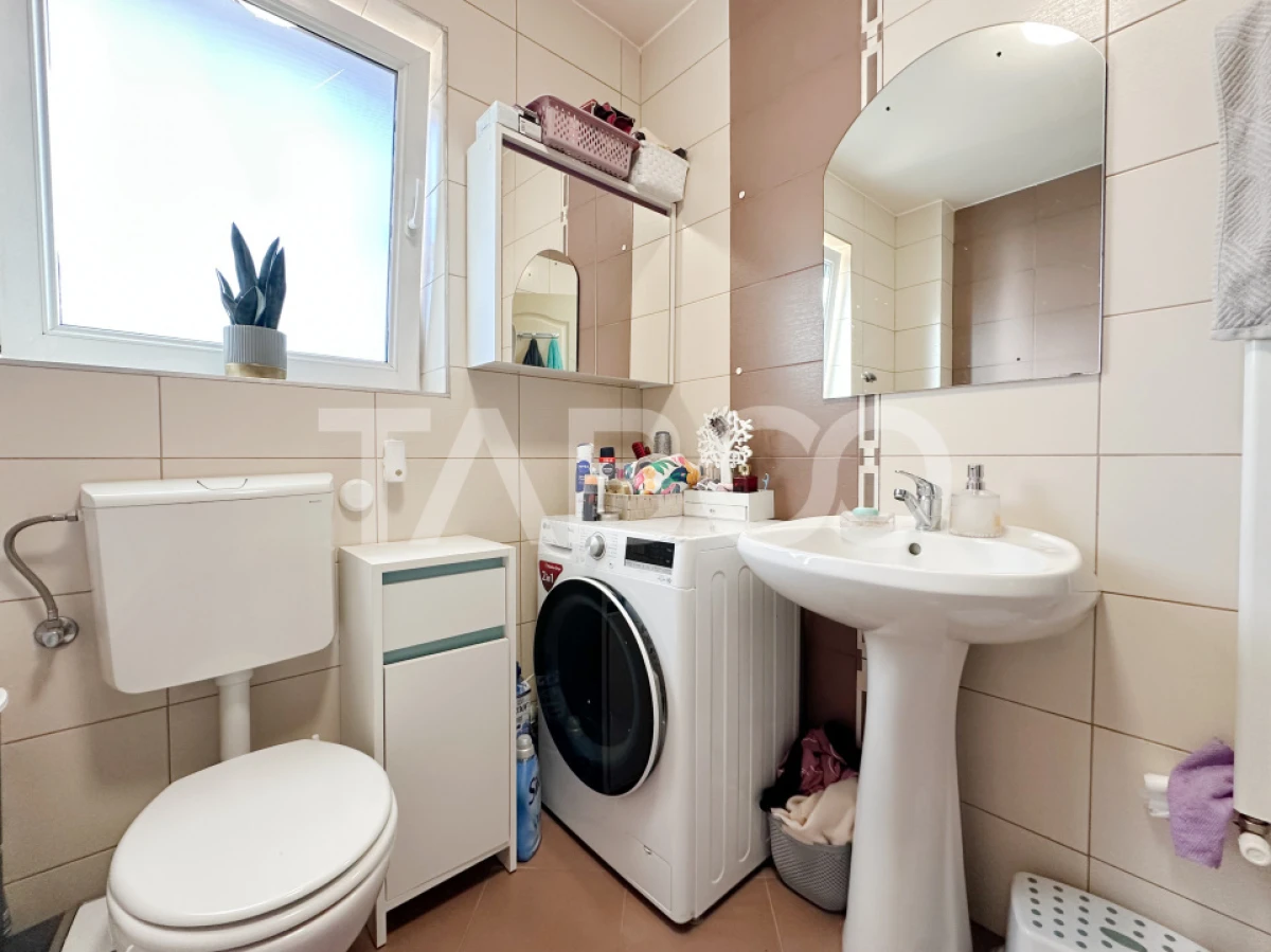 Apartament cu 2 camere decomandate etaj 1 cartier Intre Lacuri - 6