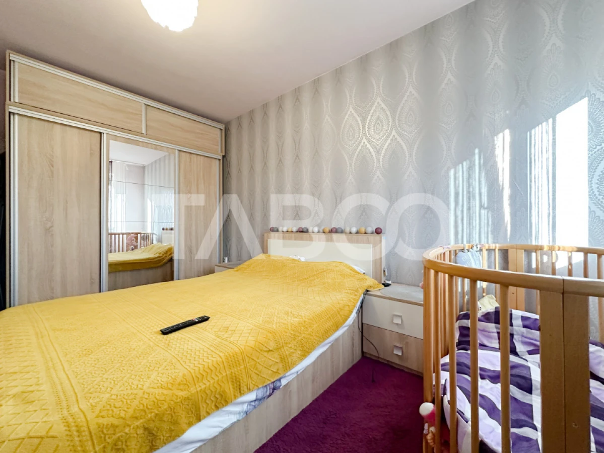 Apartament cu 2 camere decomandate etaj 1 cartier Intre Lacuri - 2
