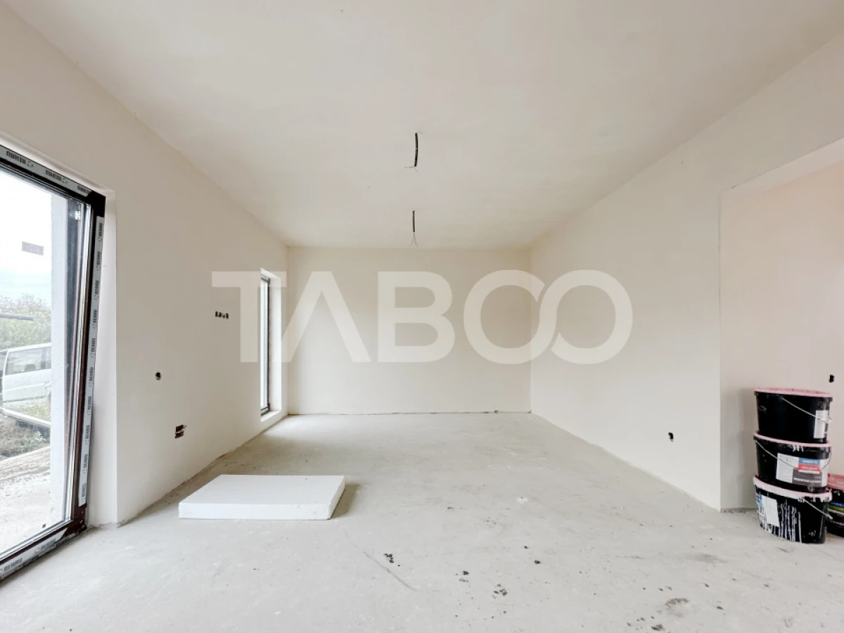 Casa tip duplex cu 4 camere in Floresti zona Muzeul Apei - 3