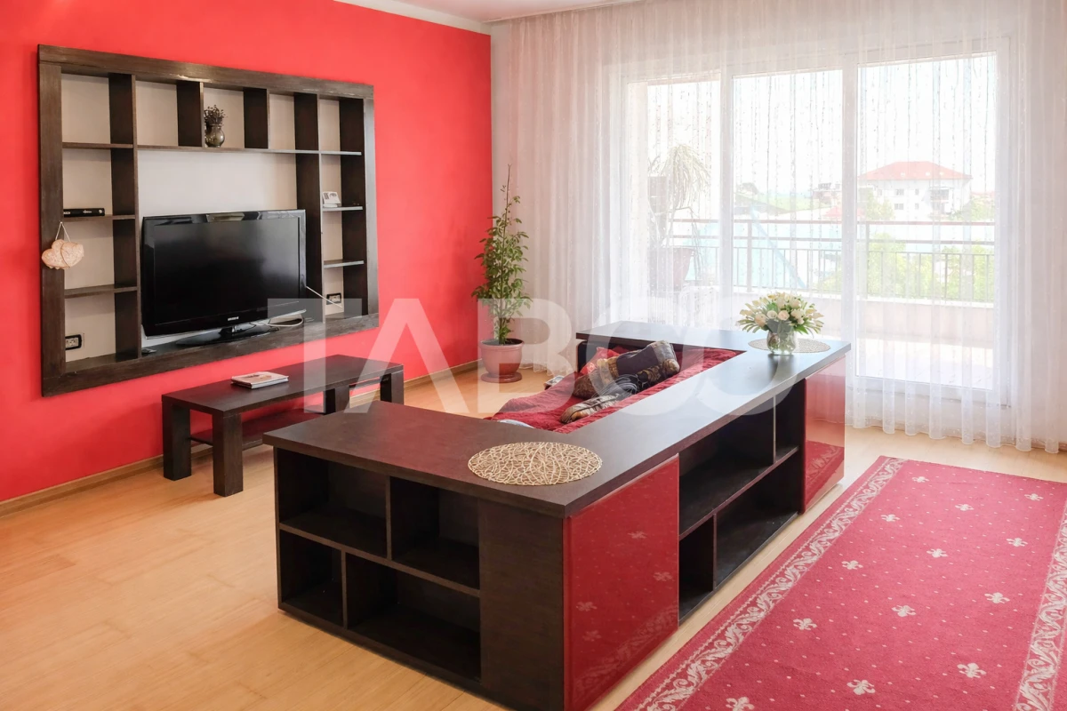 Apartament cu 3 camere de vanzare in cartier Zorilor - 1