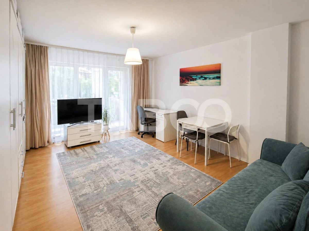 Garsoniera de vanzare 47 mp utili cu o mica gradina de 17 mp - 2