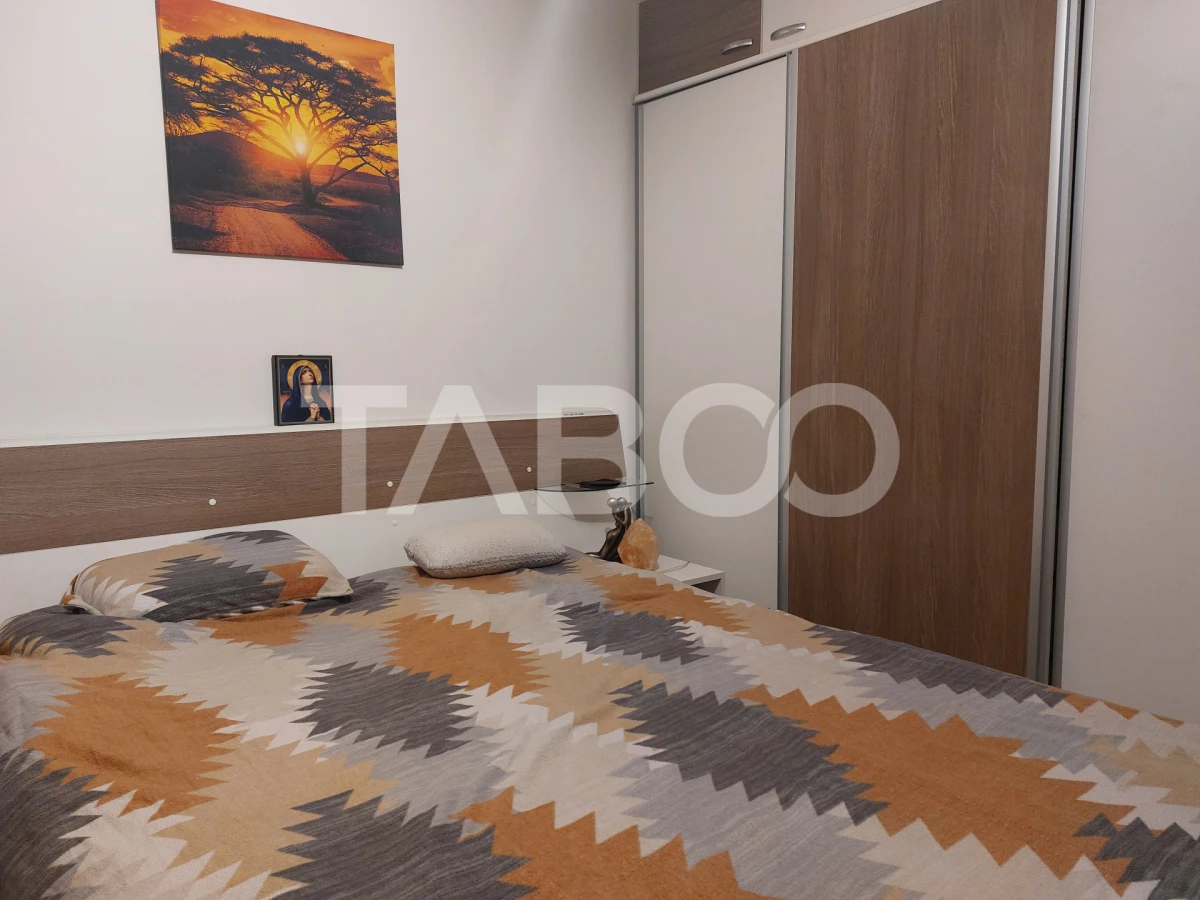 Apartament 55 mpu mobilat utilat 3 camere 2 balcoane pivnita Cisnadie - 1