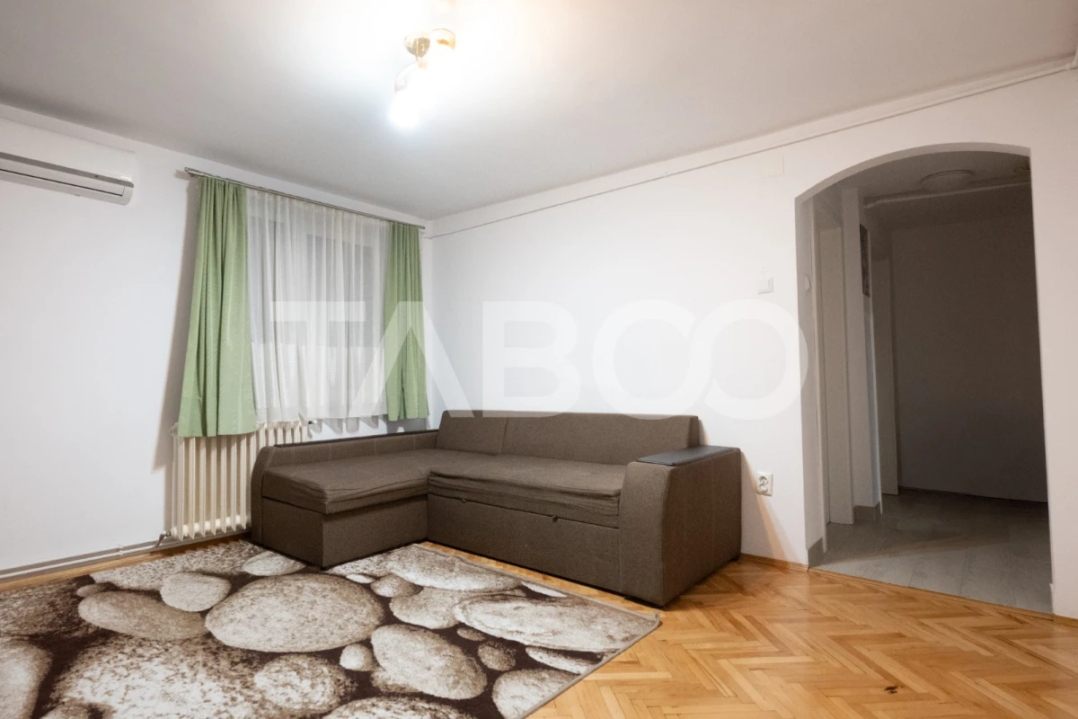 Apartament cu 2 camere de vanzare Gheorgheni langa Piata Hermes - 1