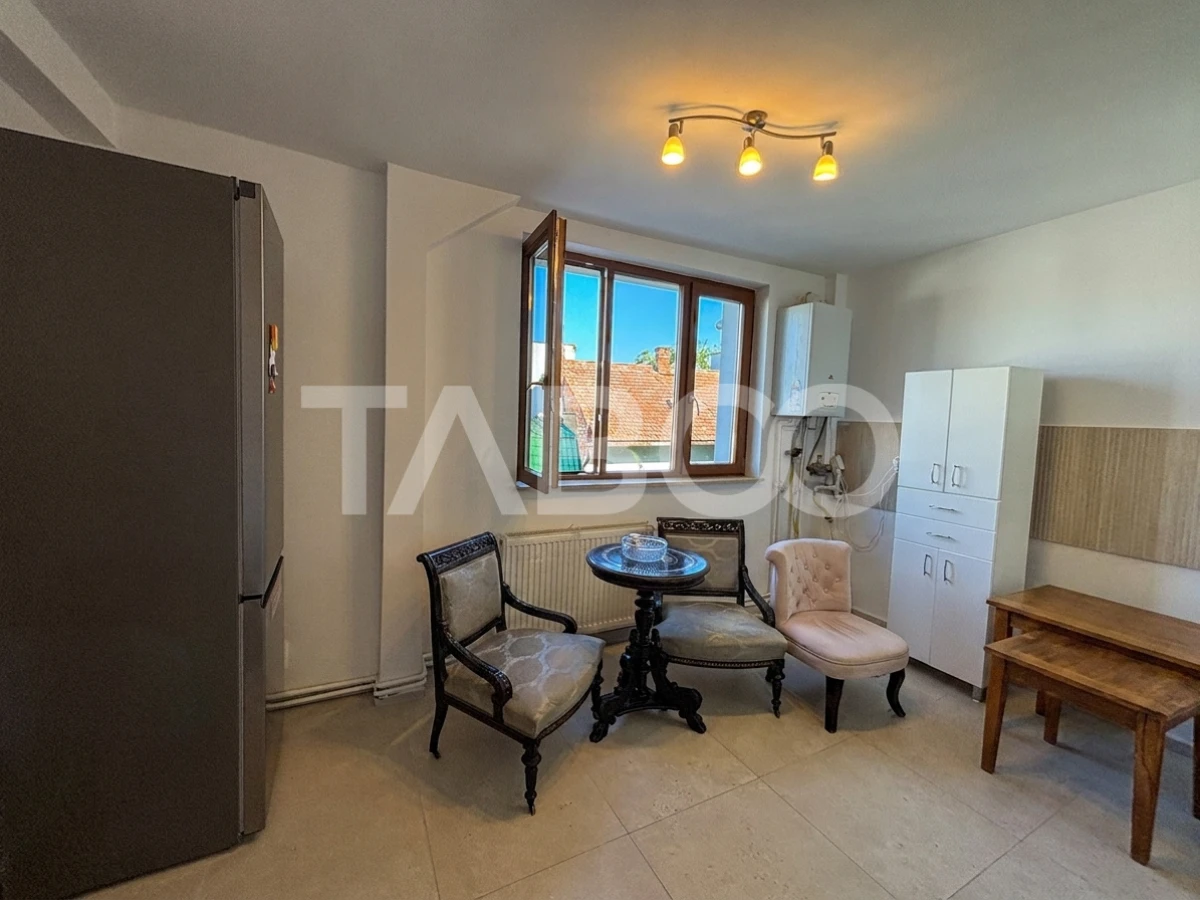 Apartament 3 camere de vanzare zona Piata Cipariu Andrei Muresanu - 6